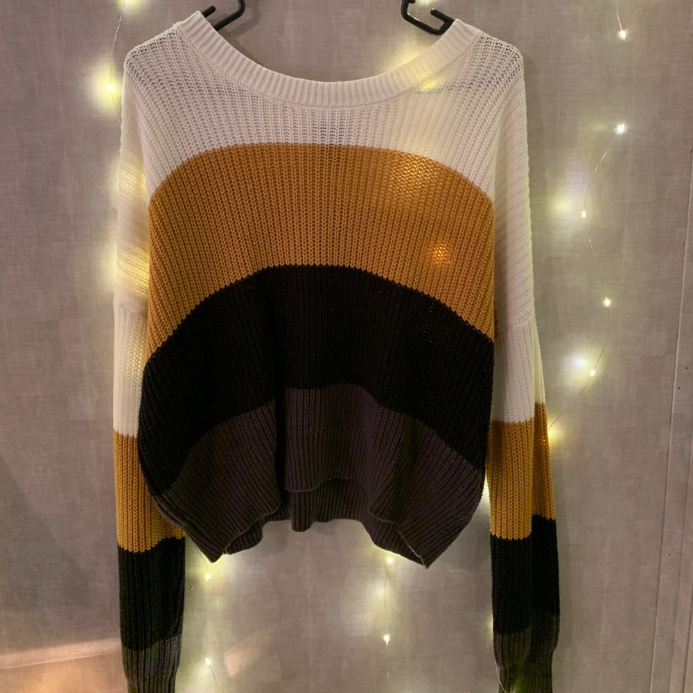 Rue 21 Sweater Brand new